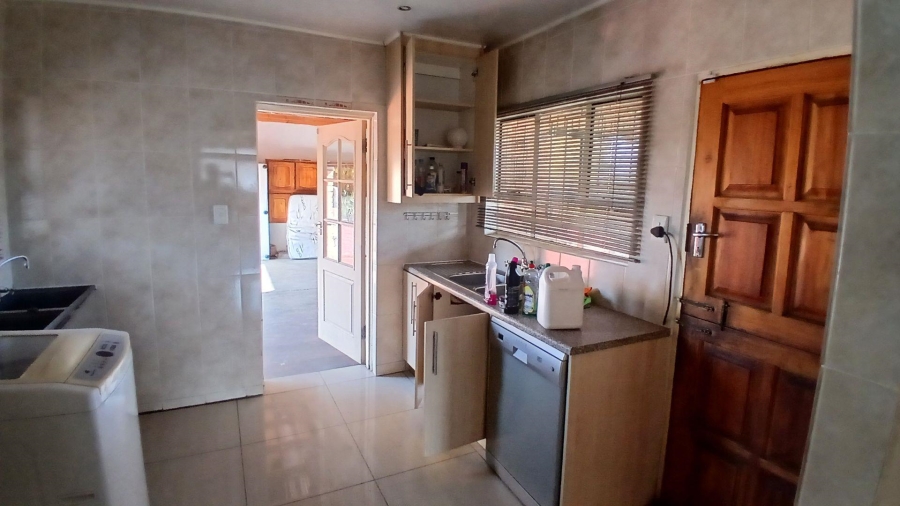 3 Bedroom Property for Sale in Universitas Ridge Free State